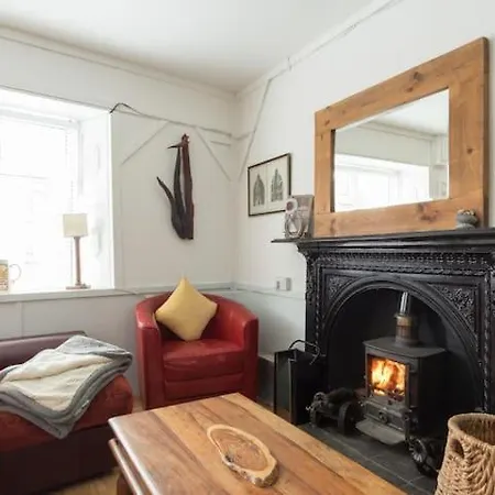 Niamh's Seaside * Kinvara