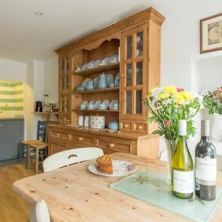 Tatil Evi Niamh's Seaside *