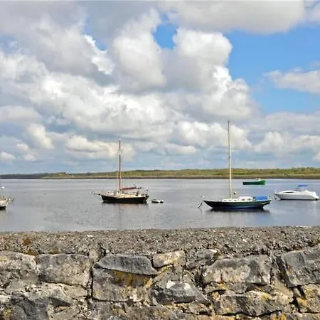 Cosy & Comfy Kinvara